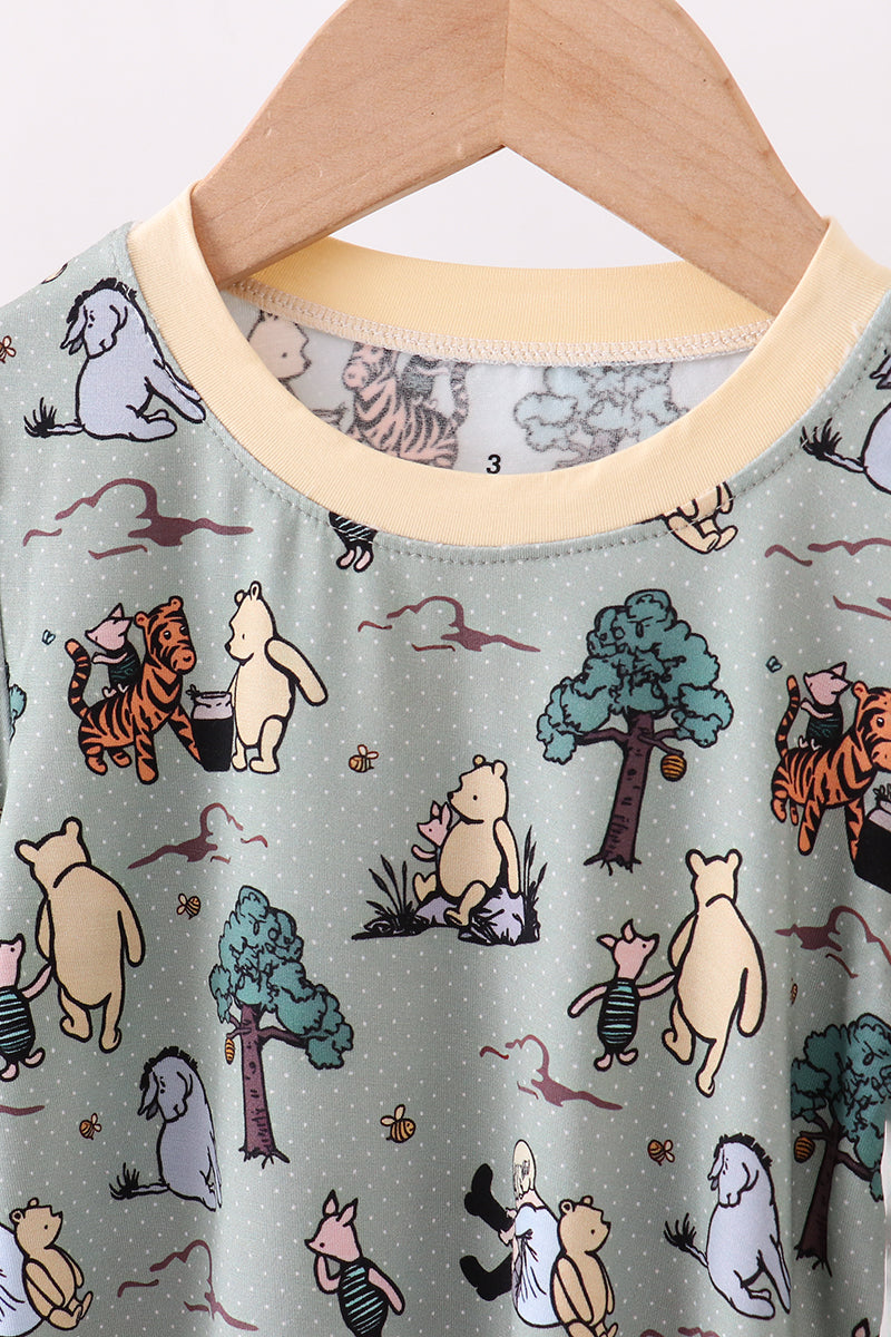 Green character bamboo pants set