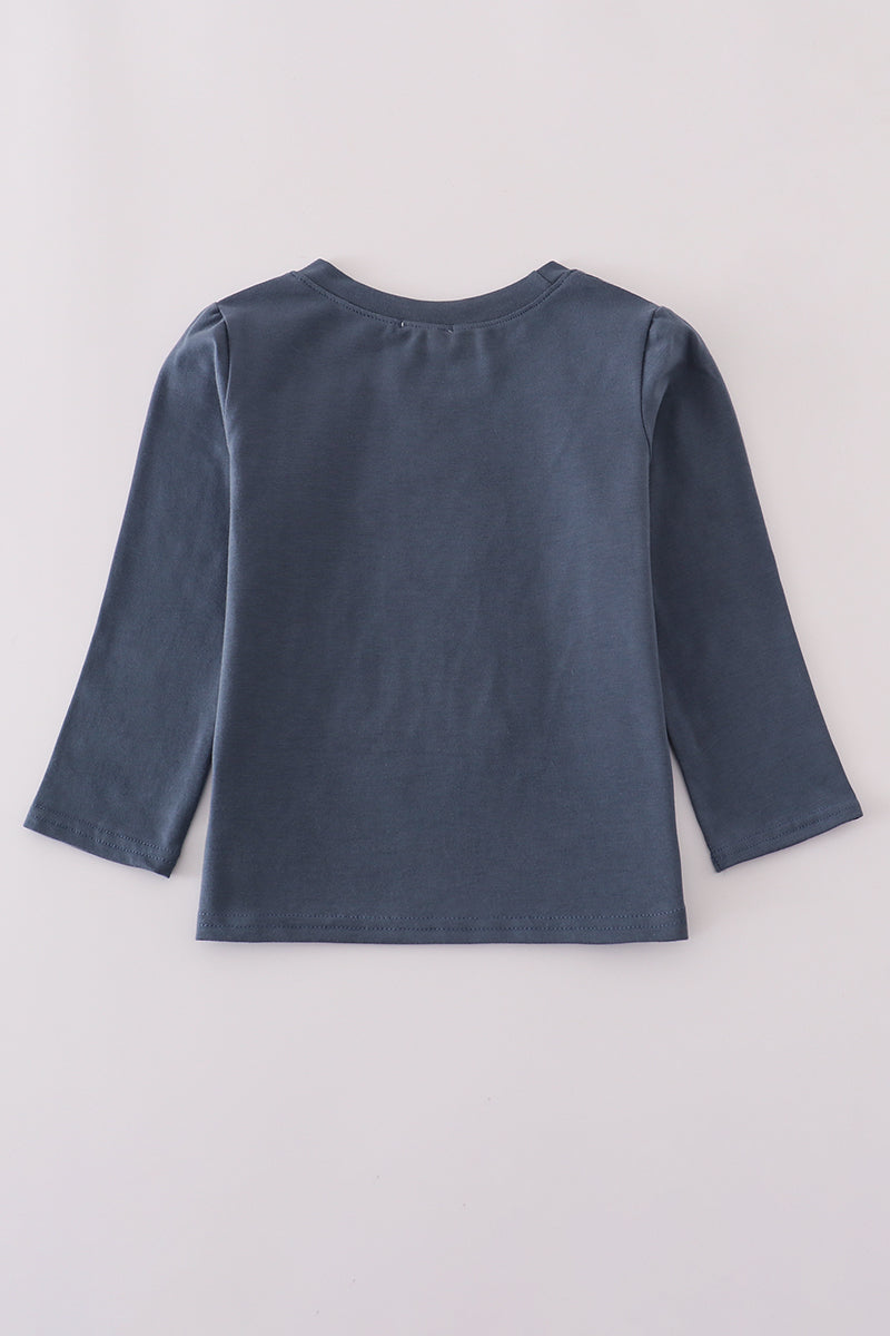 Navy puppy applique top