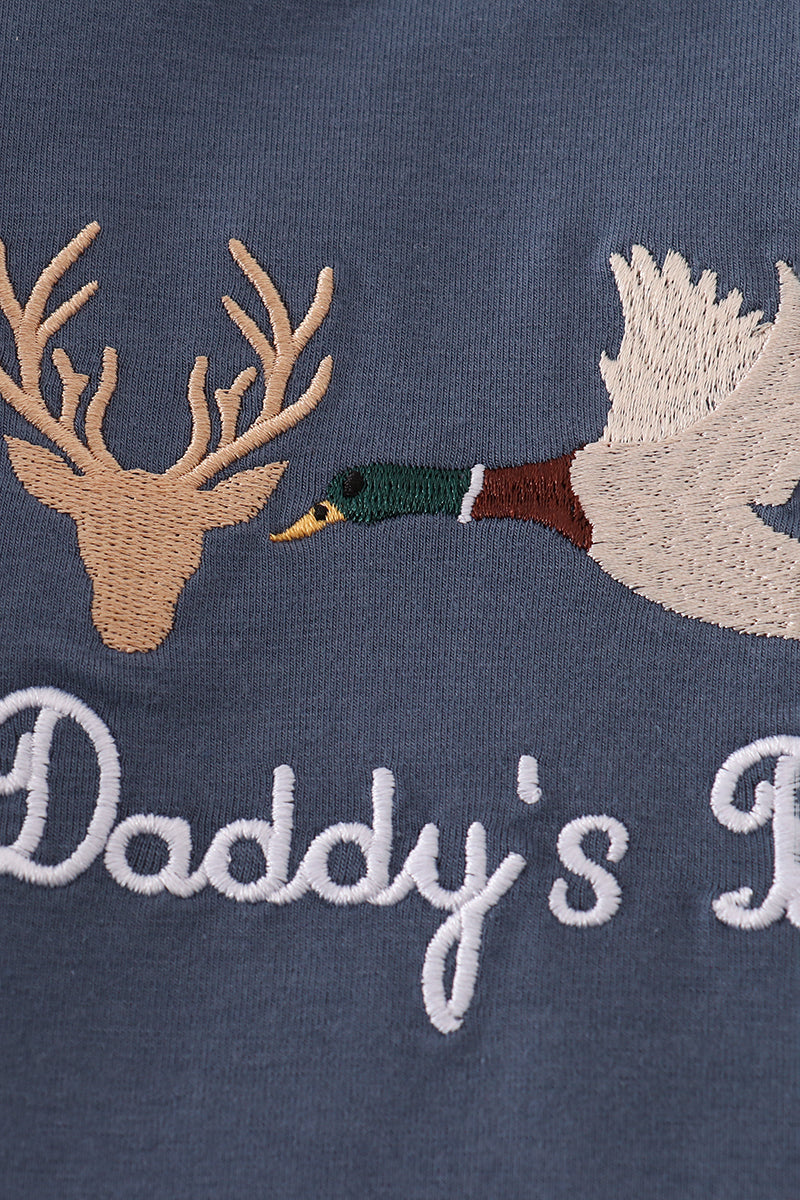 Navy hunting embroidery top