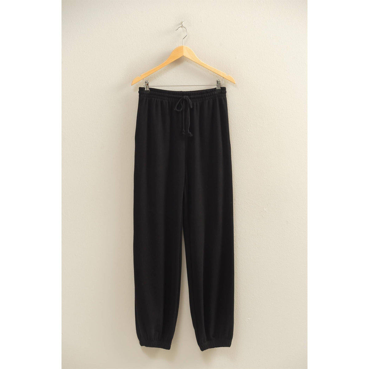 Soft Ribbed Comfort Fit Drawstring Jogger Pants / Black