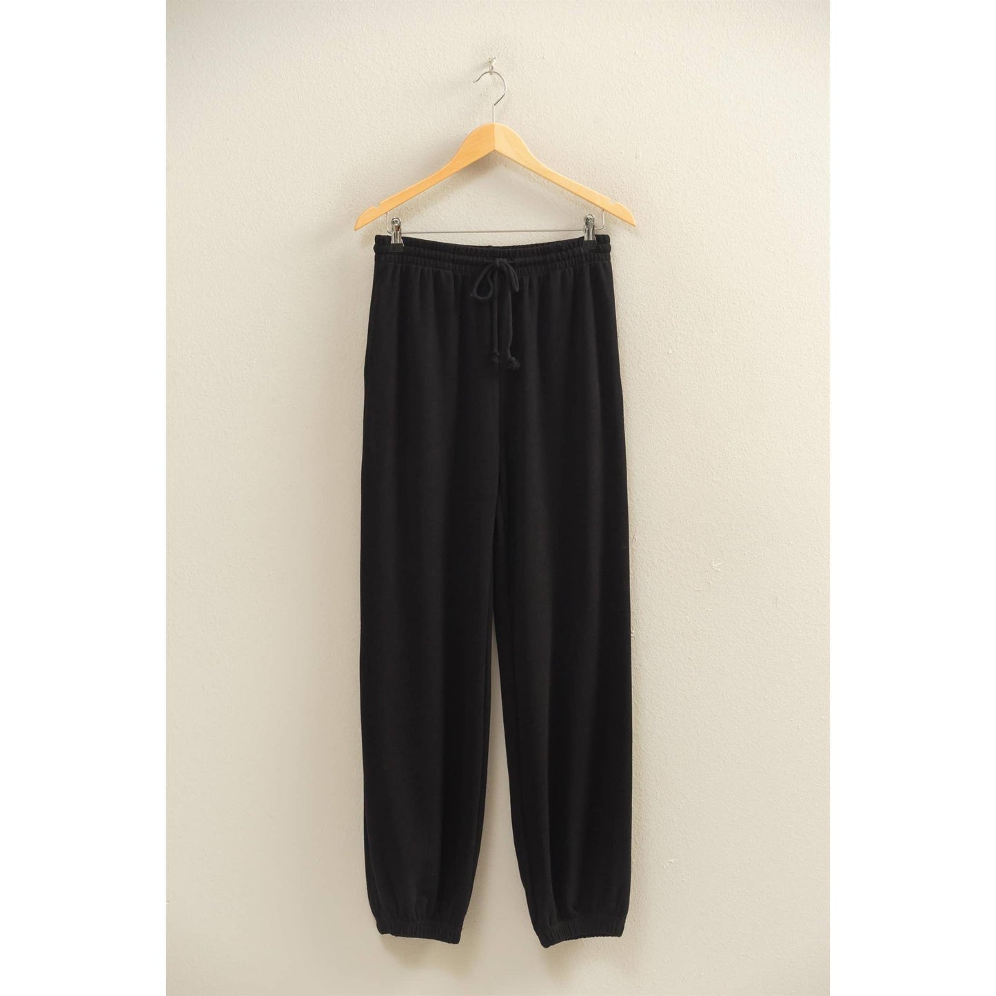 Soft Ribbed Comfort Fit Drawstring Jogger Pants / Black