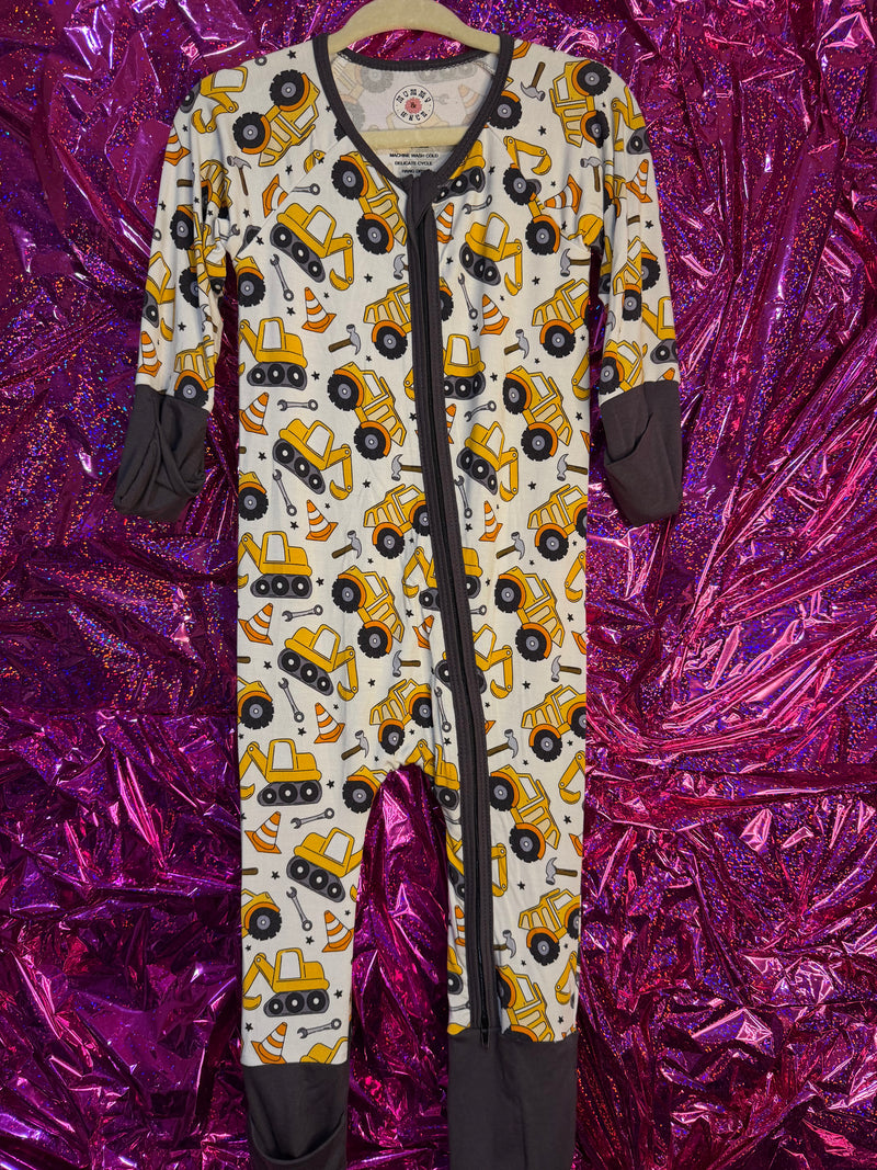 Construction Zippy / Bamboo