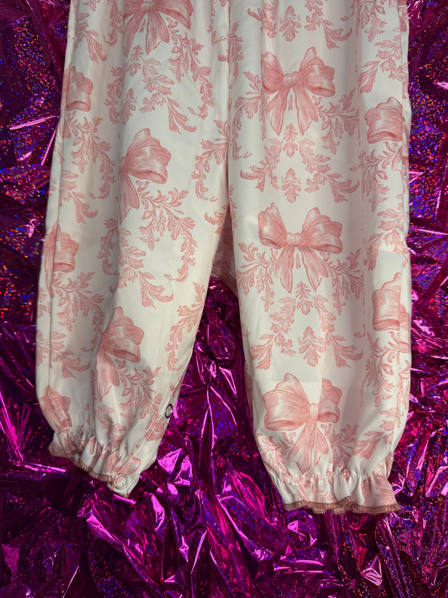 Smocked Bow Romper / With Snaps