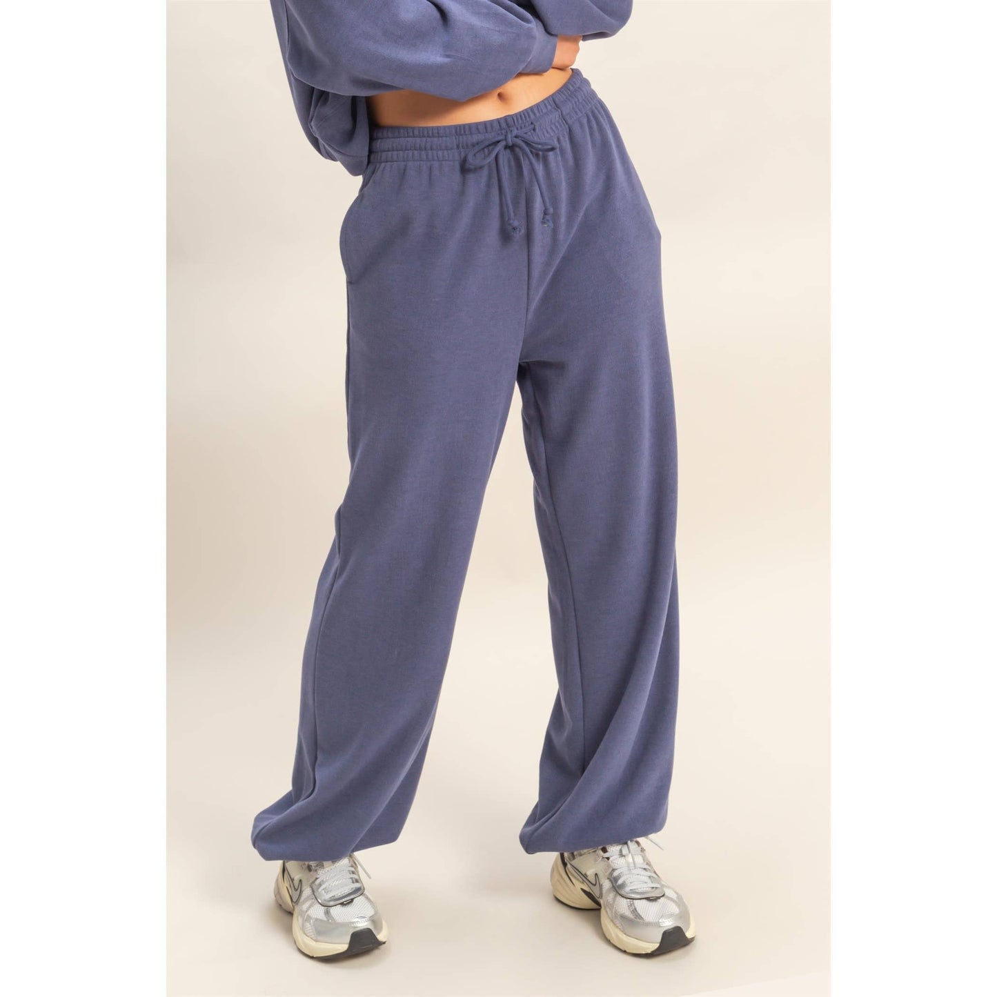 Soft Ribbed Comfort Fit Drawstring Jogger Pants / Black