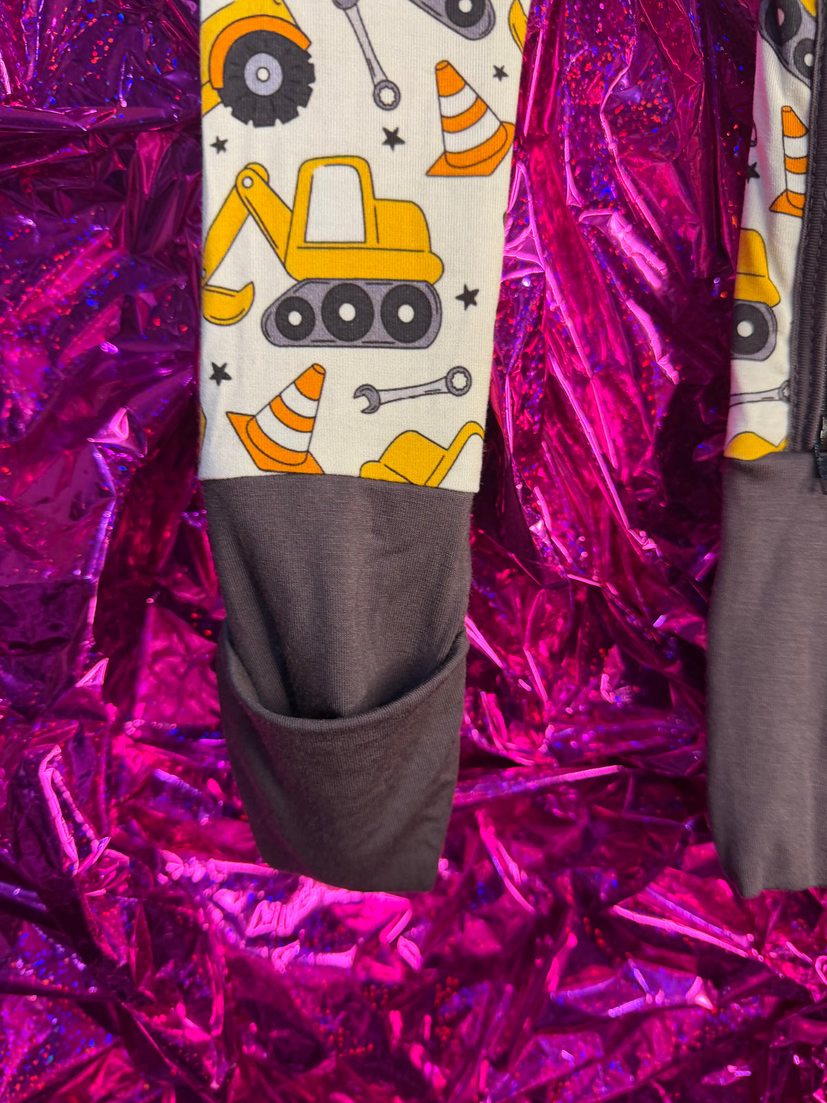 Construction Zippy / Bamboo