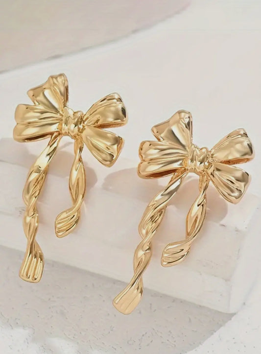 Bow Knot plated stud earrings
