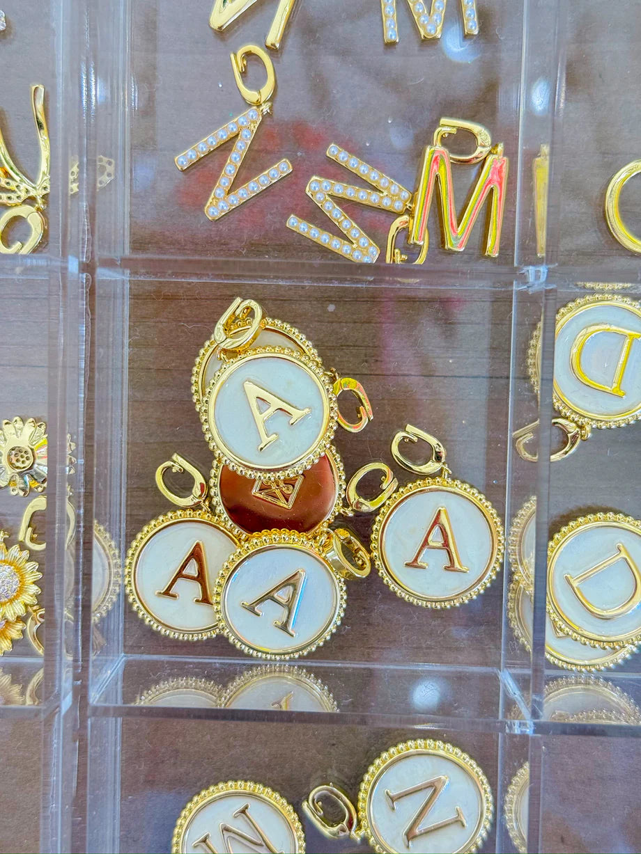 The Bella / 18k Gold Plated Charm Necklace