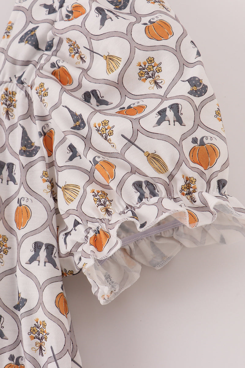 Witch pumpkin print mom dress