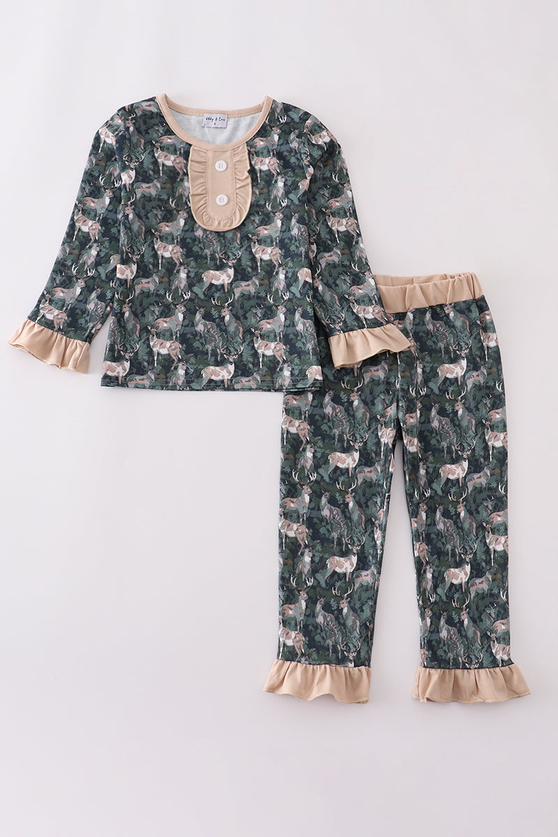 Camouflage hunting deer ruffle pants set