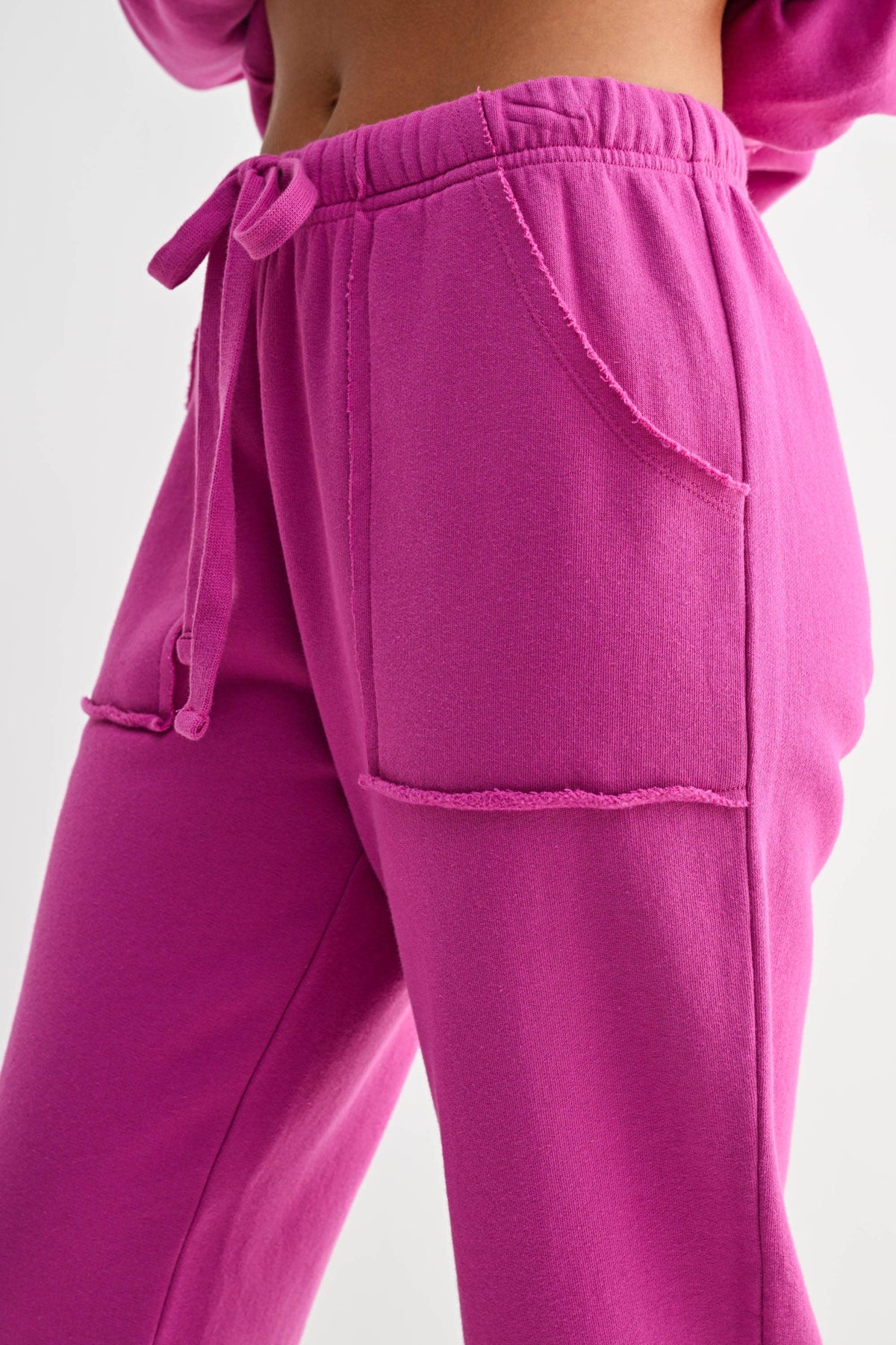 Malibu Essential Tapered Lounge  Pants / Pink